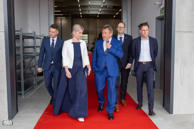Ormož, podjetje Carthago. Slovesnost ob odprtju novega obrata podjetja Carthago. Direktorica Carthaga Sandra Županec in ustanovitelj podjetja Carthago Karl-Heinz Schuler. Foto: Bor Slana/STA