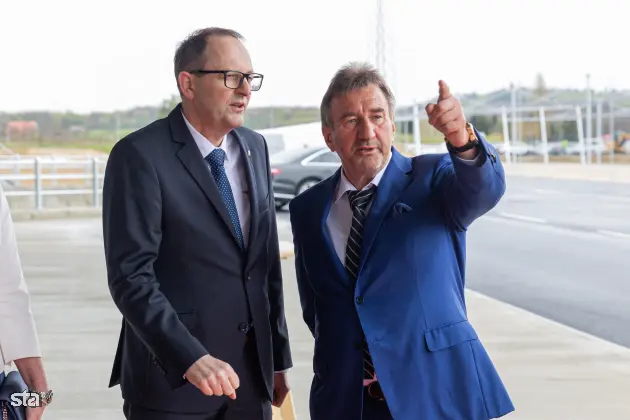 Ormož, podjetje Carthago. Slovesnost ob odprtju novega obrata podjetja Carthago. Ustanovitelj podjetja Carthago Karl-Heinz Schuler. Foto: Bor Slana/STA