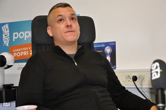 Podbreznik pri Novem mestu, podjetniški inkubator. Pogovor z direktorjem podjetja Reusable Technologies Tomažem Krenom. Direktor in soustanovitelj podjetja Reusable Technologies Tomaž Kren. Foto: Rasto Božič/STA