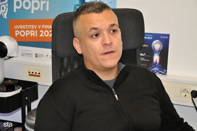 Podbreznik pri Novem mestu, podjetniški inkubator. Pogovor z direktorjem podjetja Reusable Technologies Tomažem Krenom. Direktor in soustanovitelj podjetja Reusable Technologies Tomaž Kren. Foto: Rasto Božič/STA