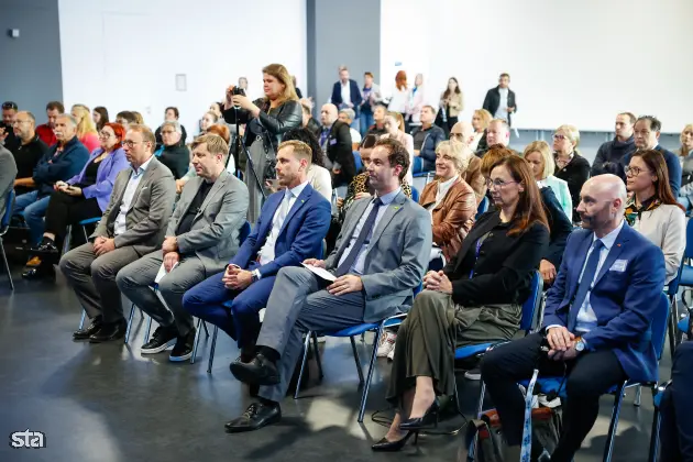 Celje, Celjski sejem. Sejem MOS. Mednarodno poslovno srečanje Connect2Slovenia. Foto: Anže Malovrh/STA