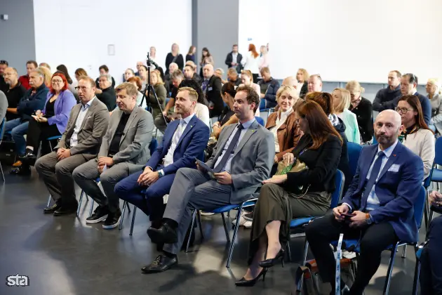 Celje, Celjski sejem. Sejem MOS. Mednarodno poslovno srečanje Connect2Slovenia. Foto: Anže Malovrh/STA