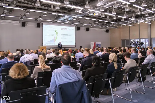 Ljubljana, FDV. Predstavitev publikacije Kakovost življenja v Sloveniji, Poročilo o razvoju 2025, ki so jo pripravili na Uradu RS za makroekonomske analize in razvoj. Foto: Božidar Kolar/STA