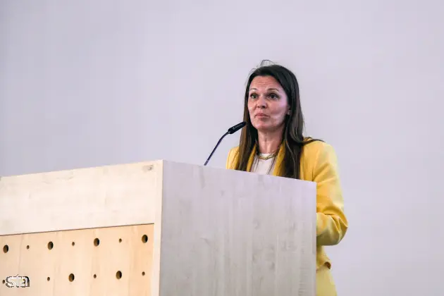 Ljubljana, FDV. Predstavitev publikacije Kakovost življenja v Sloveniji, Poročilo o razvoju 2025, ki so jo pripravili na Uradu RS za makroekonomske analize in razvoj. Prodekanja za znanstvenoraziskovalno področje na FDV Andreja Jaklič. Foto: Božidar Kolar/STA