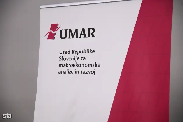 Ljubljana, FDV. Predstavitev publikacije Kakovost življenja v Sloveniji, Poročilo o razvoju 2025, ki so jo pripravili na Uradu RS za makroekonomske analize in razvoj. Foto: Božidar Kolar/STA