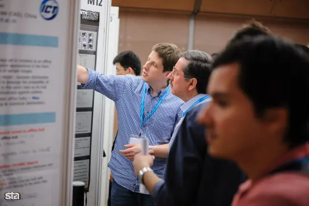 Ljubljana, Cankarjev dom. Novinarska konferenca v okviru IEEE Mednarodne konference Fakultete za elektrotehniko ter Fakultete za računalništvo in informatiko o samodejnem prepoznavanju kretenj. Foto: Nebojša Tejić/STA