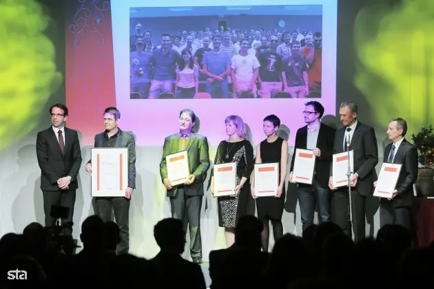 Ljubljana, Lutkovno gledališče. Razglasitev najboljših zaposlovalcev leta 2015, ki so sodelovali v medijsko raziskovalnem projektu Zlata nit 2014. Foto: Daniel Novakovič/STA