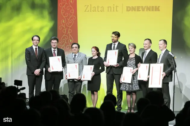 Ljubljana, Lutkovno gledališče. Razglasitev najboljših zaposlovalcev leta 2015, ki so sodelovali v medijsko raziskovalnem projektu Zlata nit 2014. Foto: Daniel Novakovič/STA